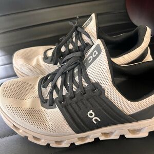 On cloud swift sneakers